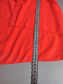 Топ яркий для сочного образа 40 размер