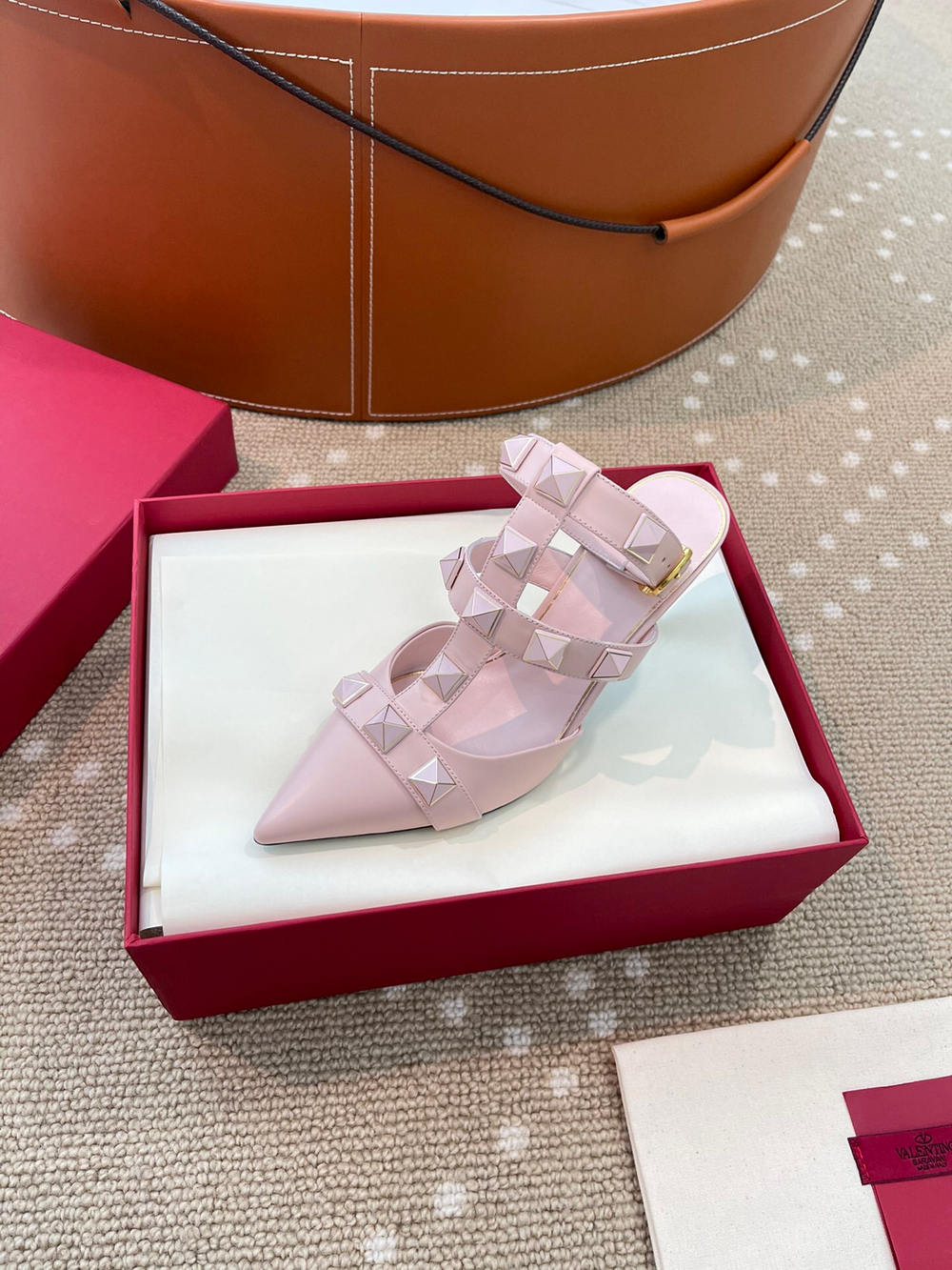 Valentino Garavani Roman Stud 8.5 cm