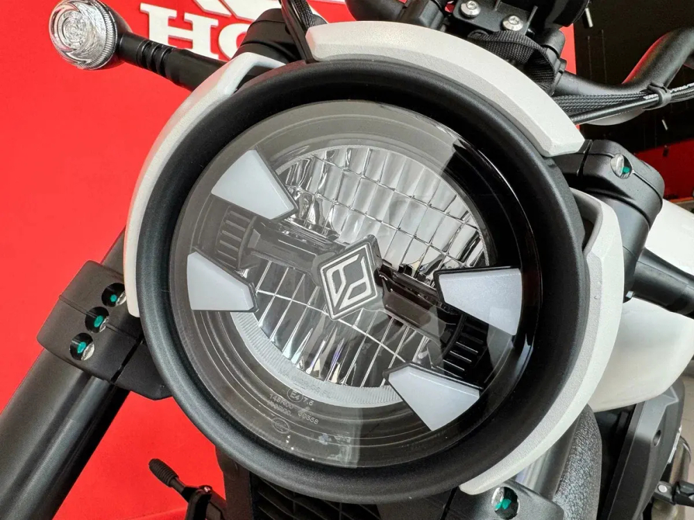 Benda Dark Flag 500 white 