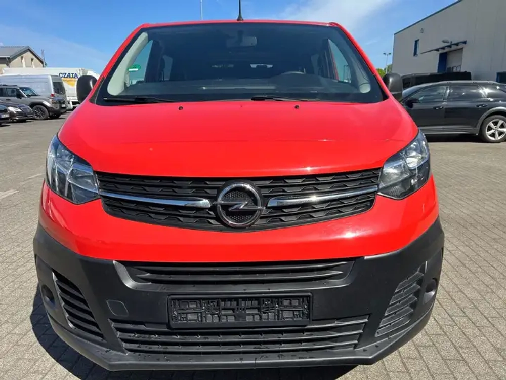 Opel Vivaro Kombi M (L2)