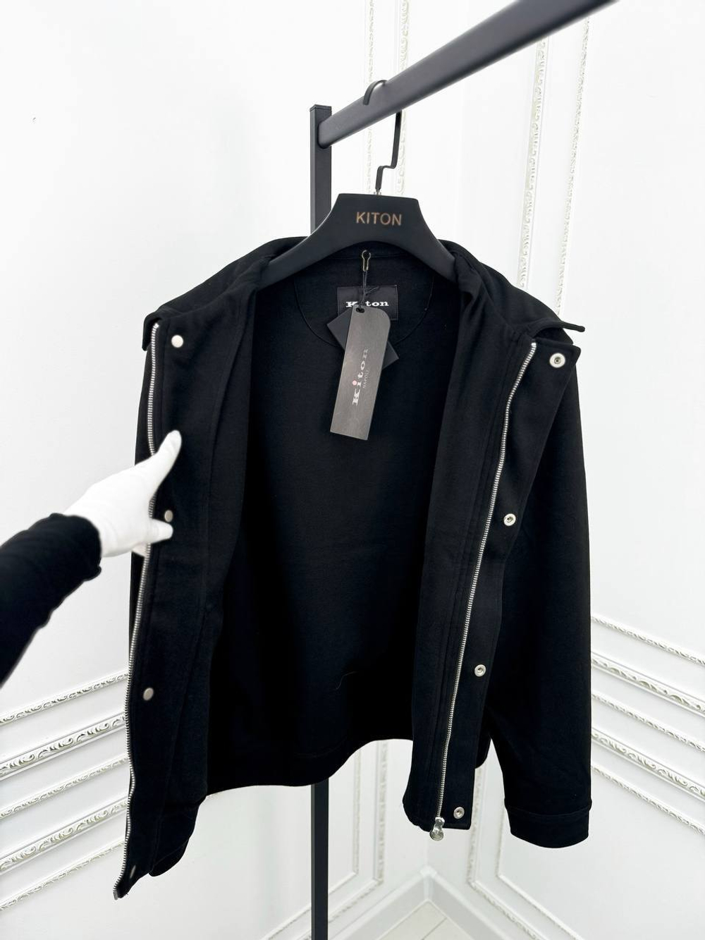 Прогулочный костюм Kiton