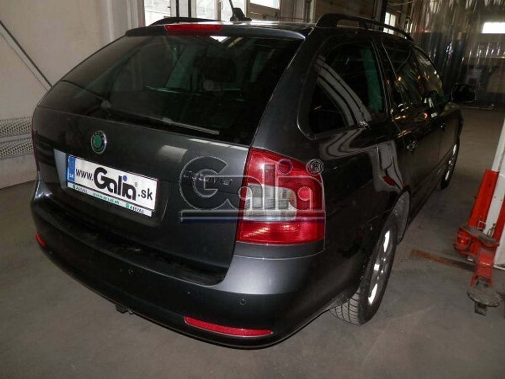 Фаркоп оцинкованный Galia S086A для Skoda Octavia II седан/универсал 2005-2013, Skoda Octavia Scout 2008-2013(паспорт и сертификат в комплекте)(без электрики)