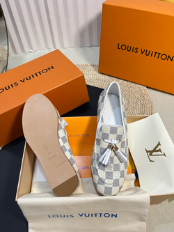 Louis Vuitton Mocassin
