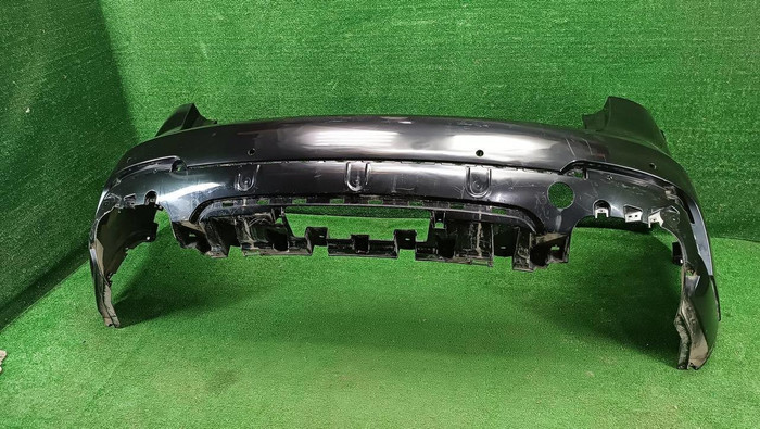 Бампер задний Maserati Levante (2016-2020)