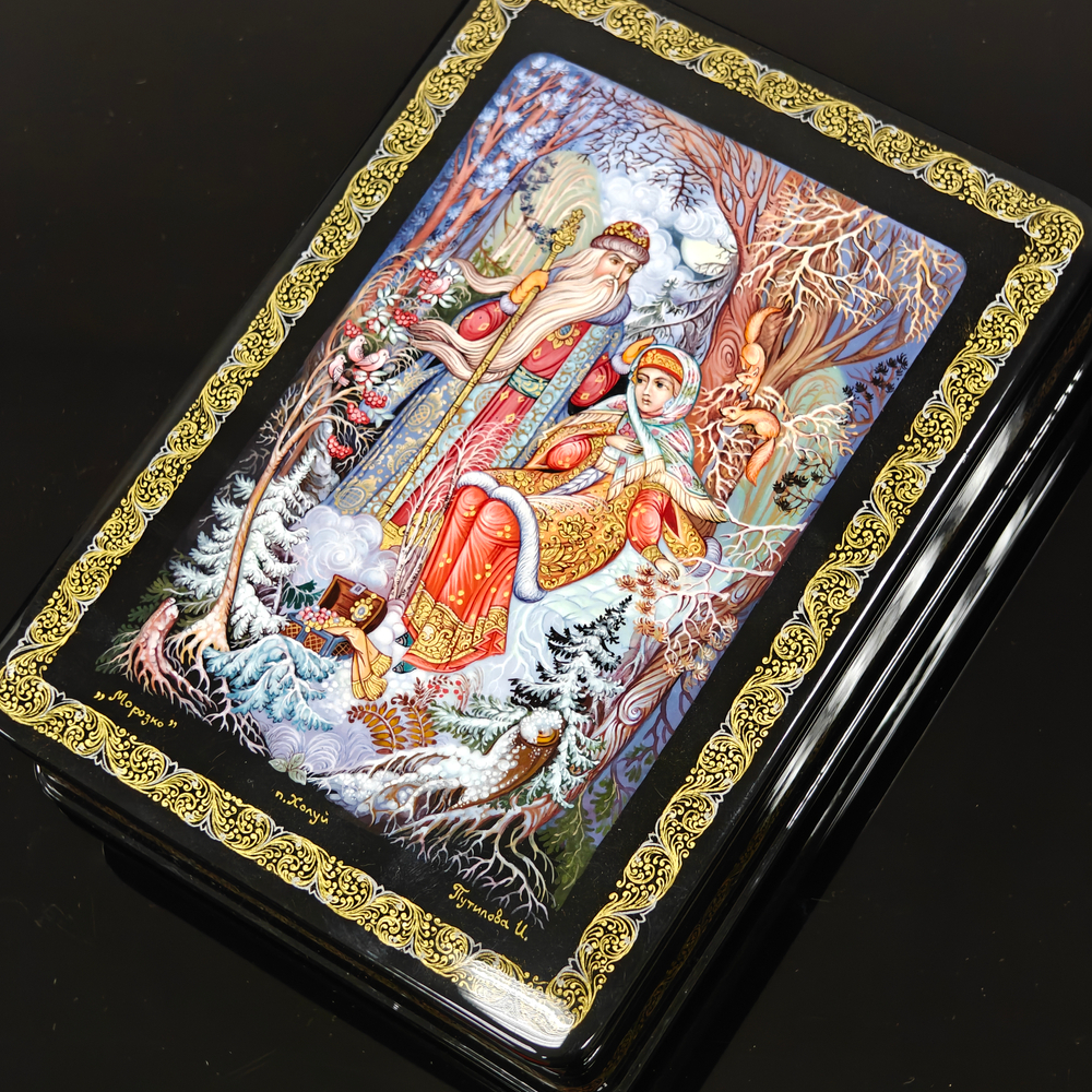 Шкатулка с росписью Холуй "Морозко"