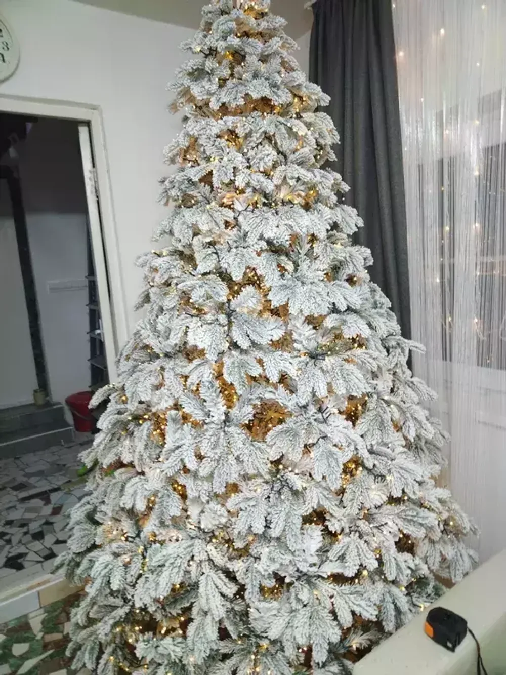 Заснеженная елка «Камчатская» (Литая+пвх) 150 см / 1.5 м