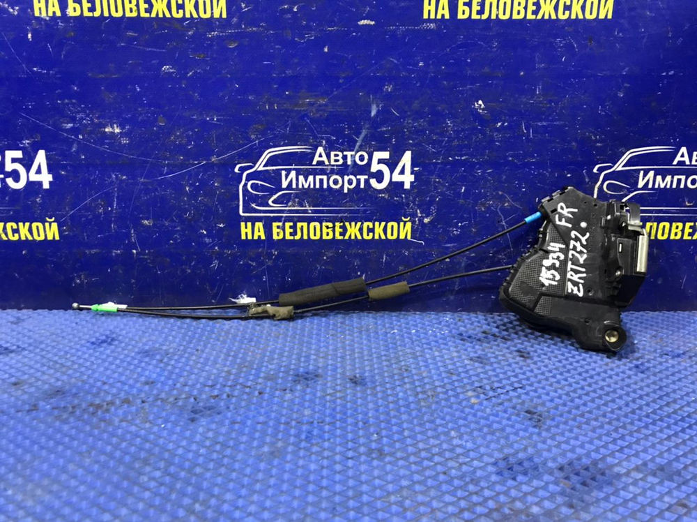 Замок двери передней правой TOYOTA AVENSIS 2012-2015