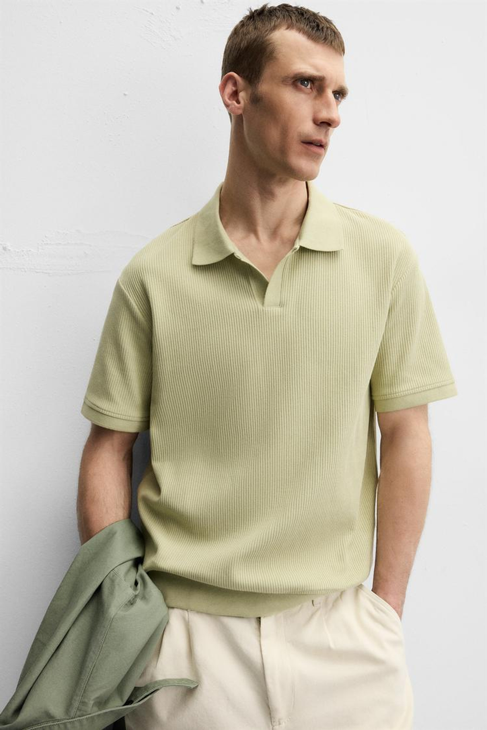 ZARA ПОЛО, СВЕТЛО-ЗЕЛЕНЫЙ