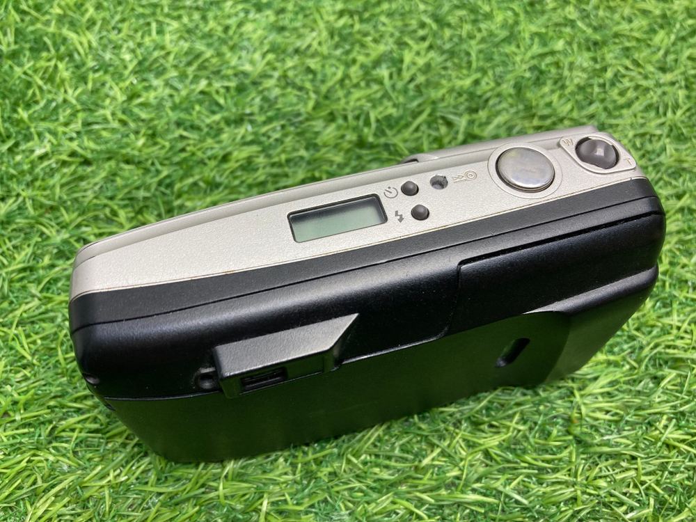 Olympus SuperZoom 70G