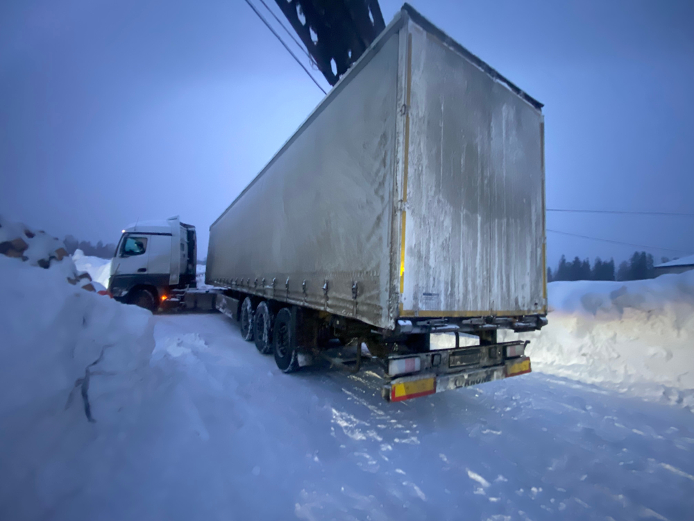 Krone SD Полуприцеп шторный SD