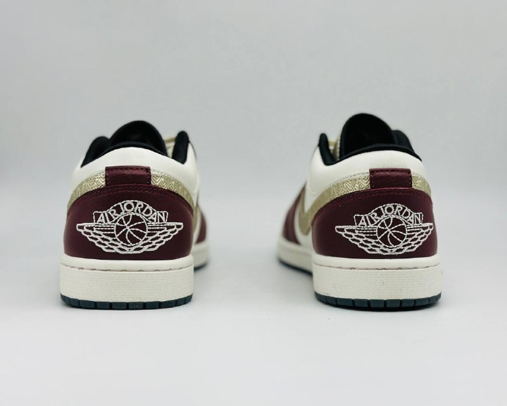 Кроссовки NIKE AIR JORDAN