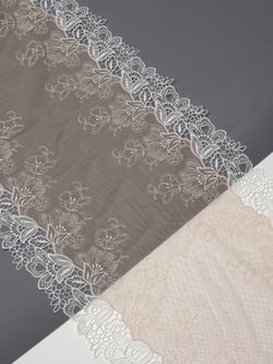 Кружево вышивка на сетке бежевая с белым неэластичная ширина 25 см