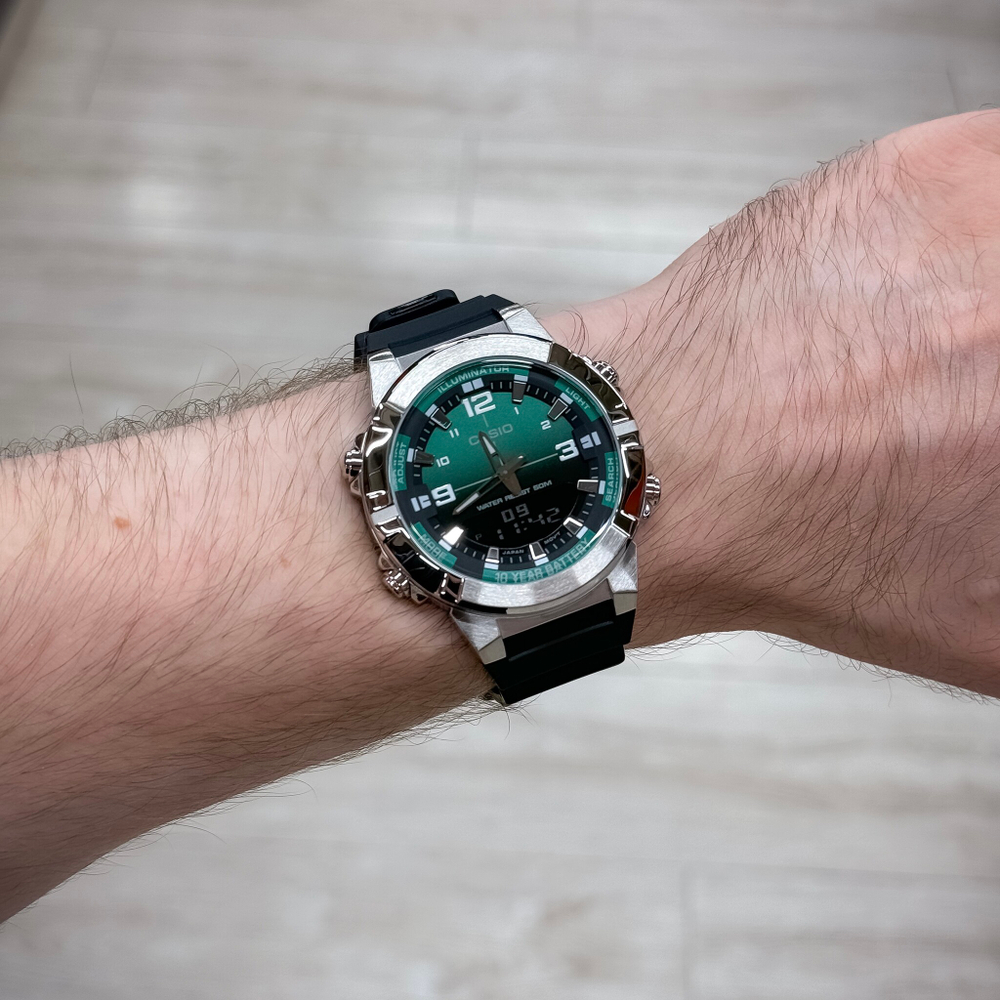 Наручные часы Casio AMW-870A-3A