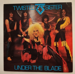 Винтажная виниловая пластинка LP Twisted Sister Under The Blade (Germany 1982)