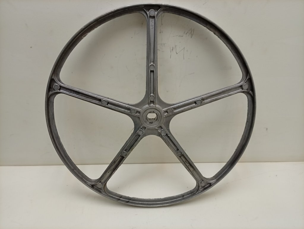 AWS61012 кт61 Шкив барабана для стиральной машины Whirlpool 461971412012 б/у