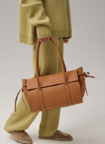 Сумка багет Deboro 31187 оранжевый миндаль