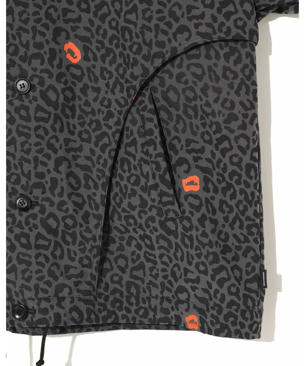 UNDERCOVER КУРТКА СЕРАЯ С ПРИНТОМ