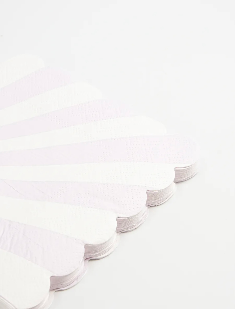 Салфетки "Полосатики" сиреневый 16 шт