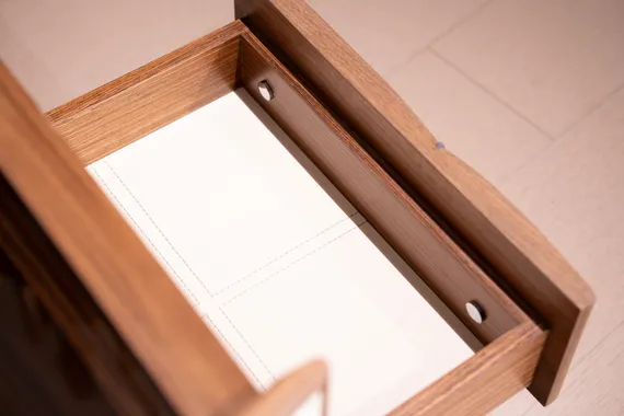 Тумба прикроватная DELPHI