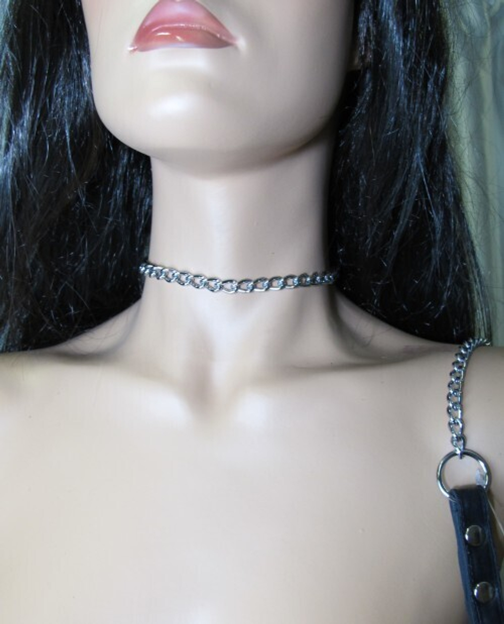 Металлический поводок с кожаной ручкой (Цвет: черный с серебристым)