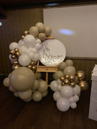 Фотозона на мольберте для Гендер-пати