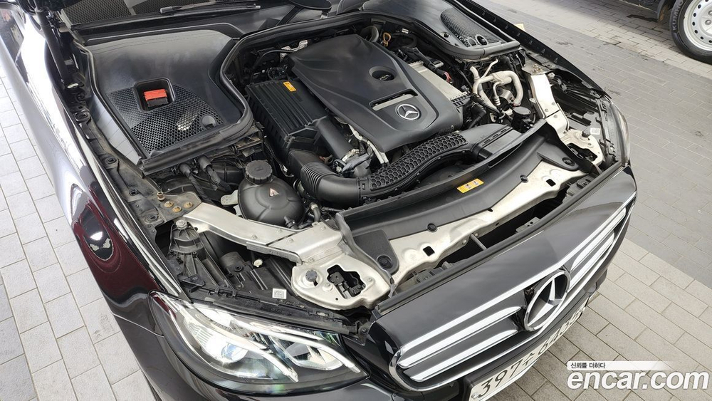 Mercedes-Benz E-Class W213 E250 Avangarde (01.2020)