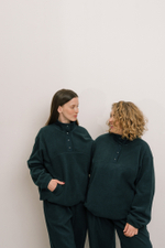 Свитшот с воротником на кнопках из футера барашек в 2 цветах