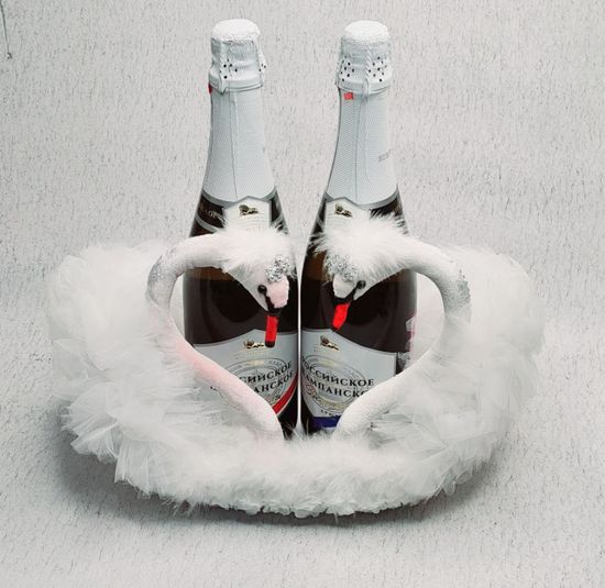 Декор для двух бутылок свадебного шампанского Жених и Невеста