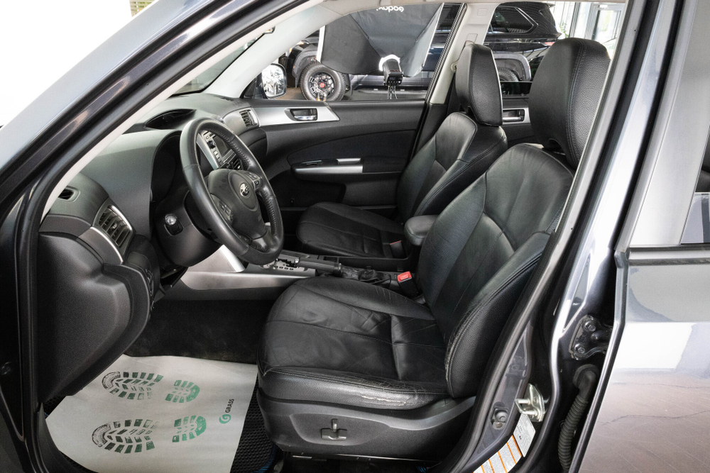 Subaru Forester, 2012 год