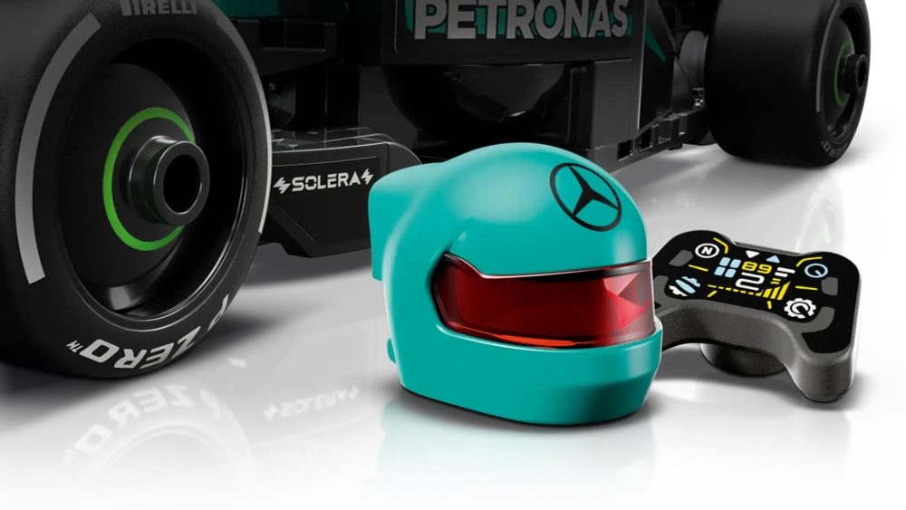 Конструктор LEGO Speed Champions 77244 Гоночный автомобиль Mercedes-AMG F1 W15