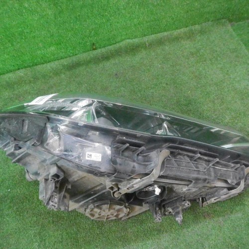 Фара правая BMW 7er G11 G12 (2015-2019) LED