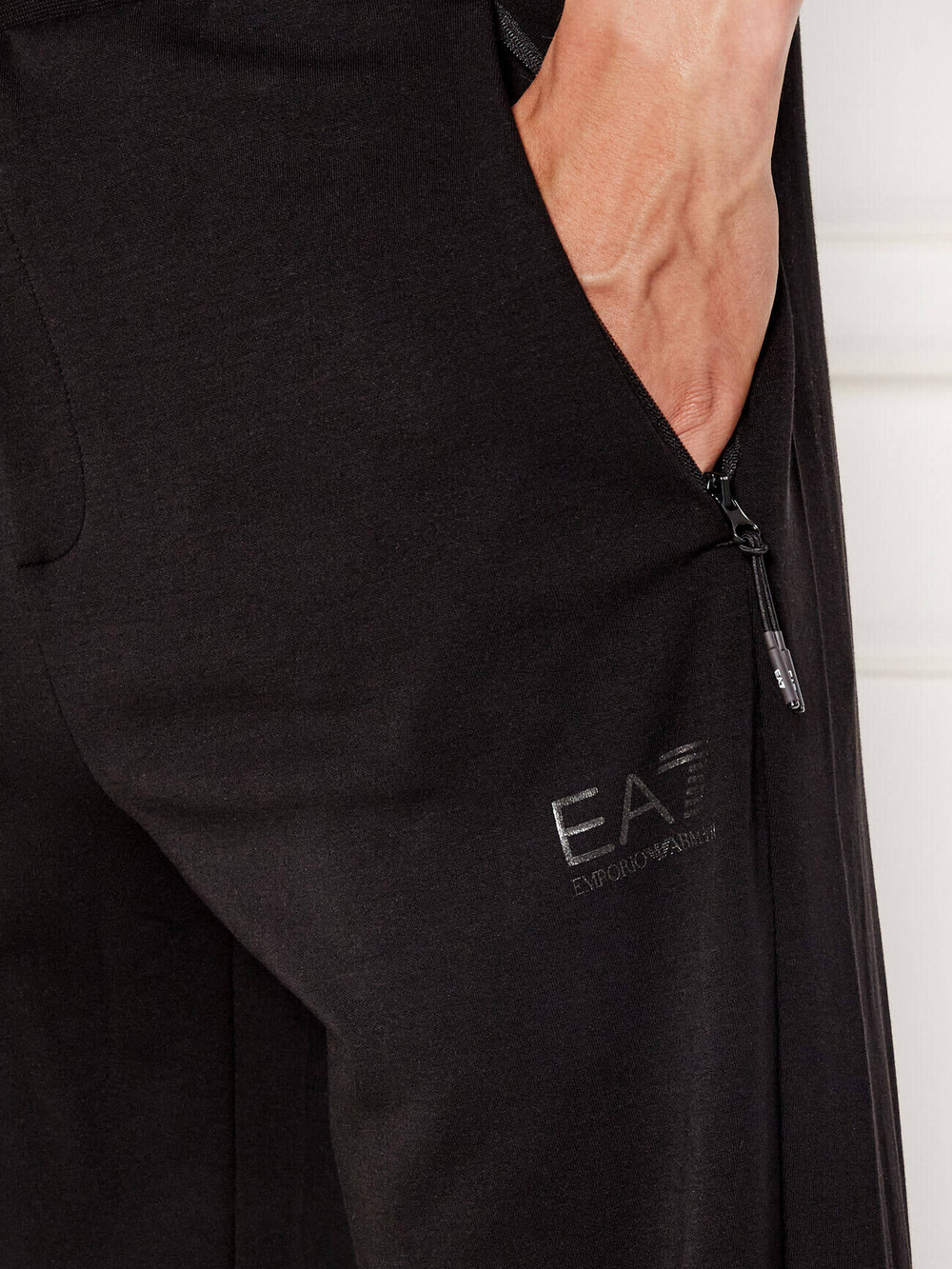 Брюки мужские EA7 Emporio Armani
