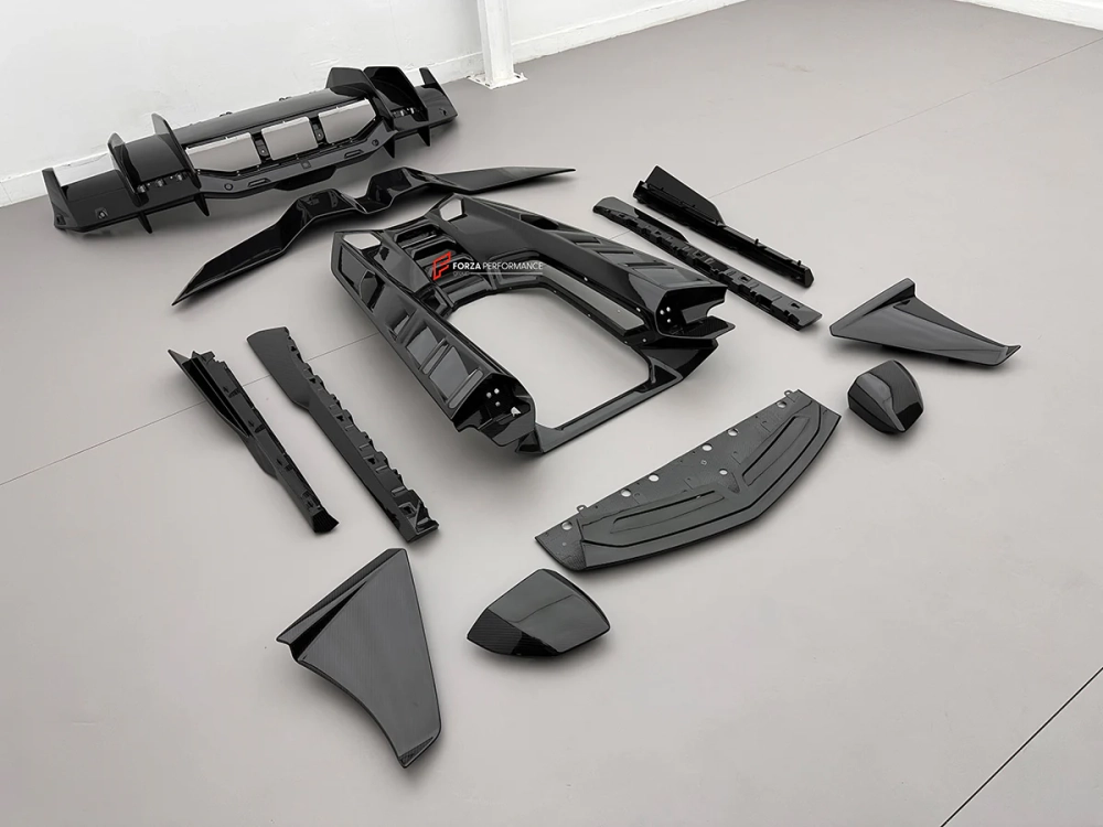 Карбоновый обвес для LAMBORGHINI REVUELTO 2023+ Ламборгини