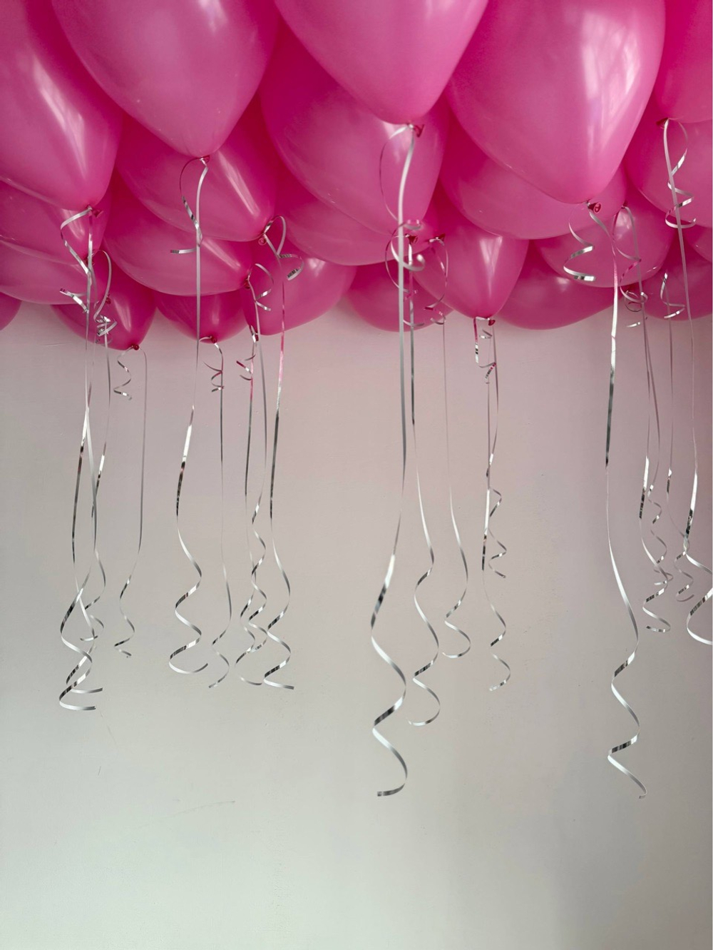 Воздушные гелиевые шары под потолок фуксия №4969