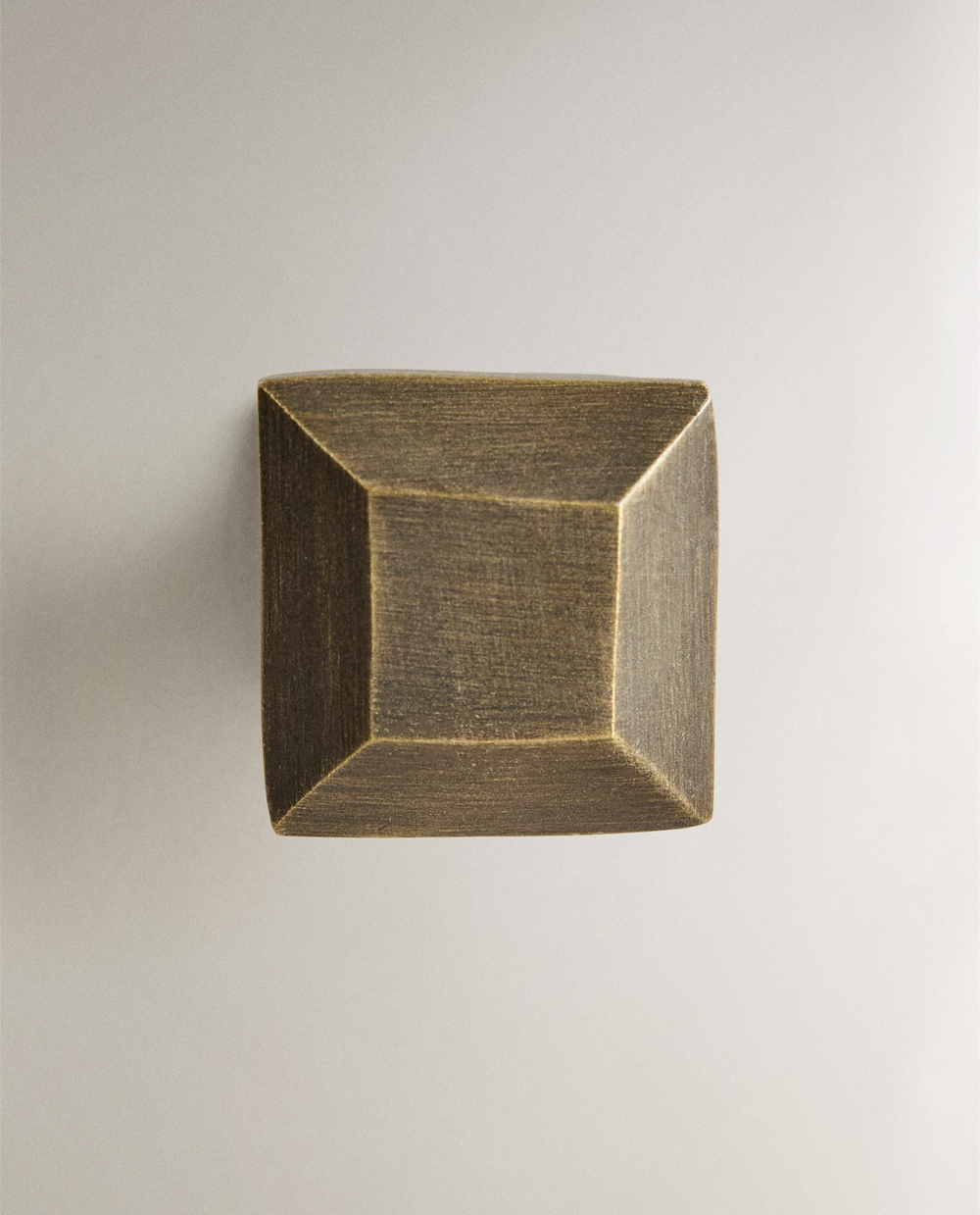 Мебельная ручка Zara Home, 2.5х2.5х3 см, 1300/555