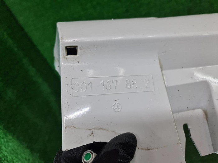 Накладка порога правая Mercedes GLE V167 18-нв AMG