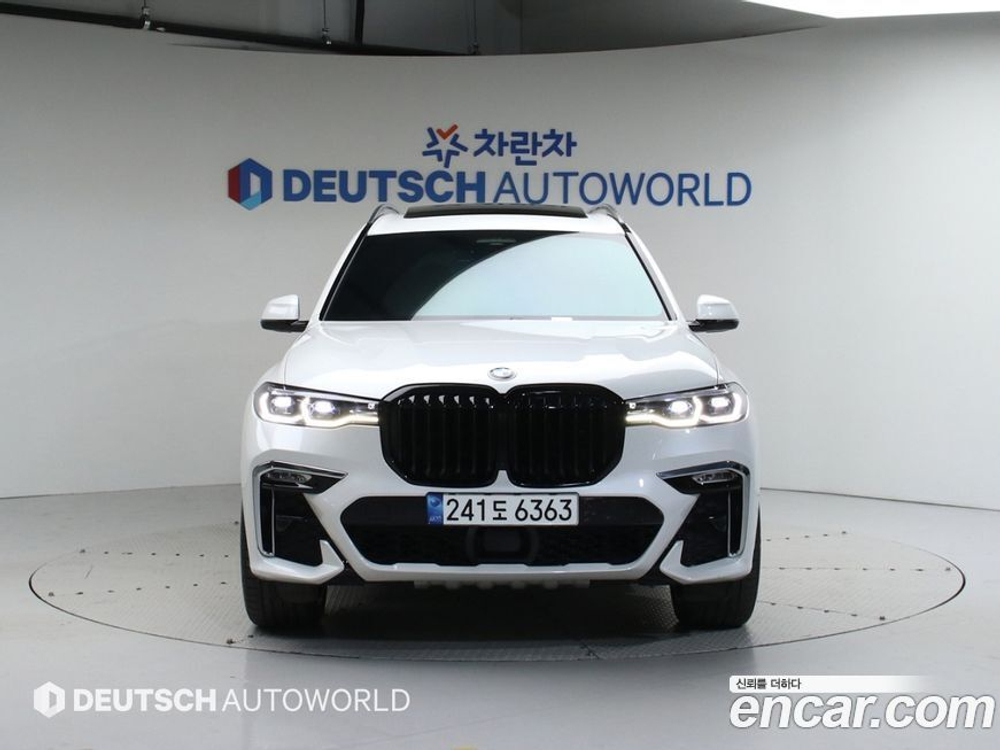 BMW X7 (G07) xDrive 40i M Sports 6-и местный (05.2021)