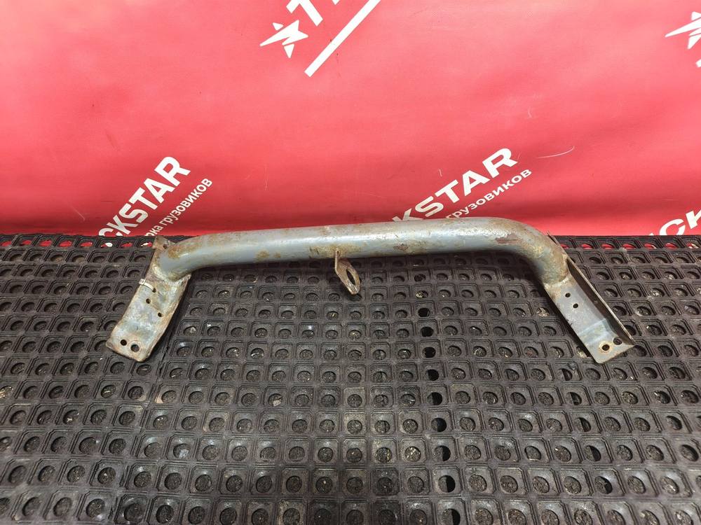 Кронштейн корпуса подножки правый 2022г