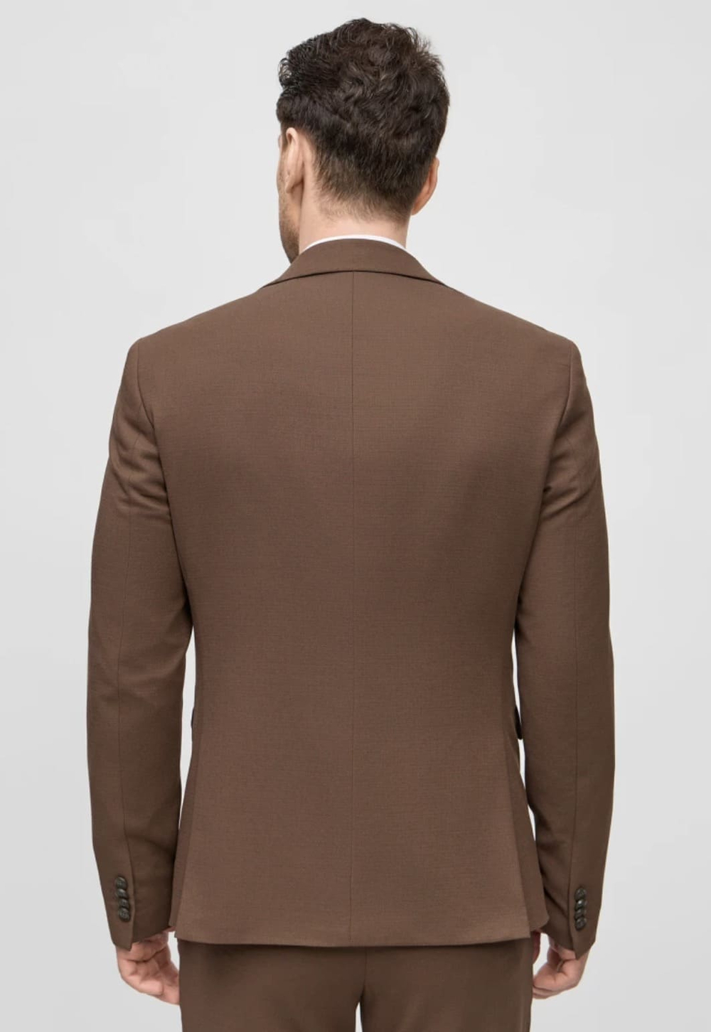 Мужской классический костюм (коричневый) В74
