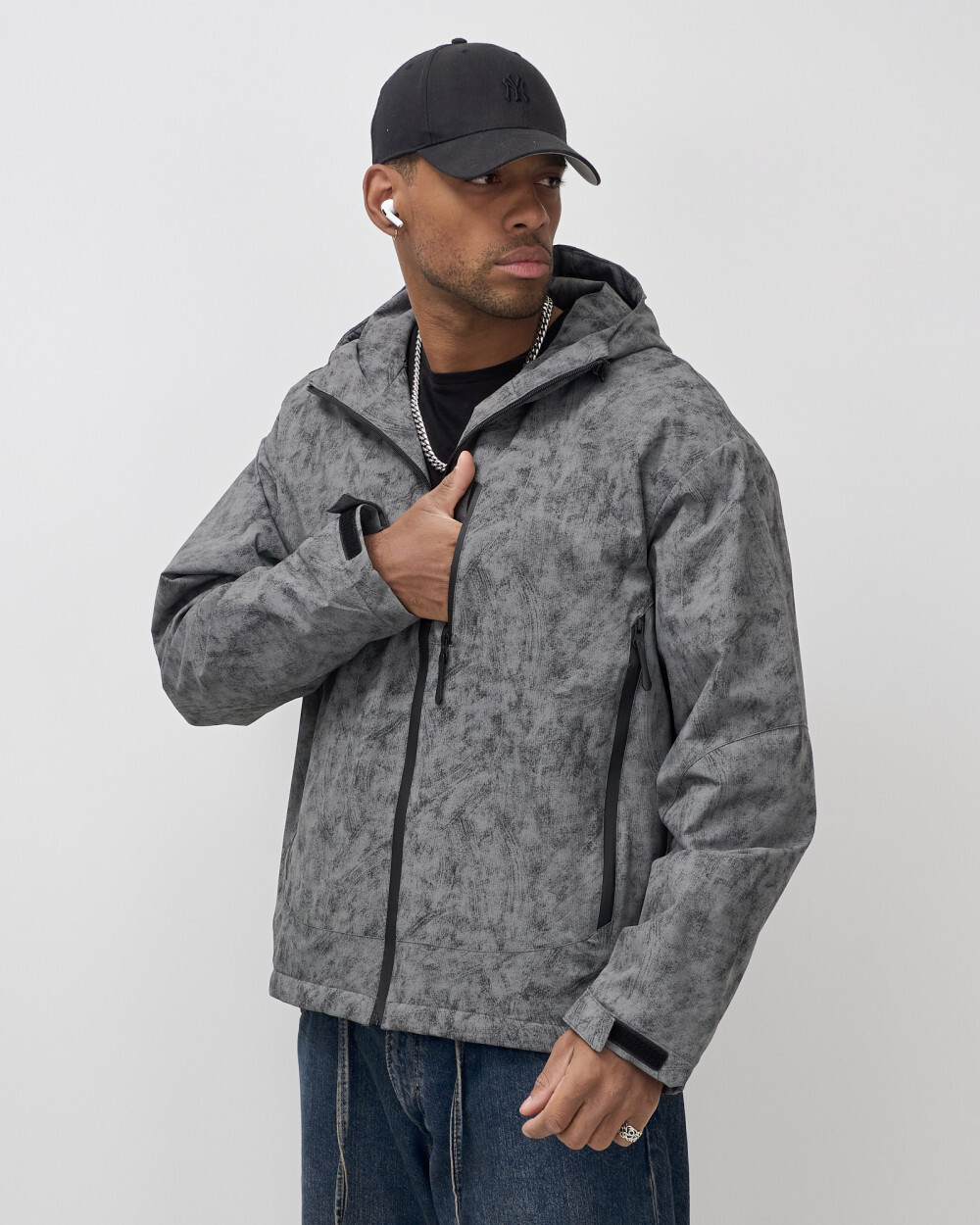 Куртка спортивная мужская весна осень серого цвета 25470Sr
