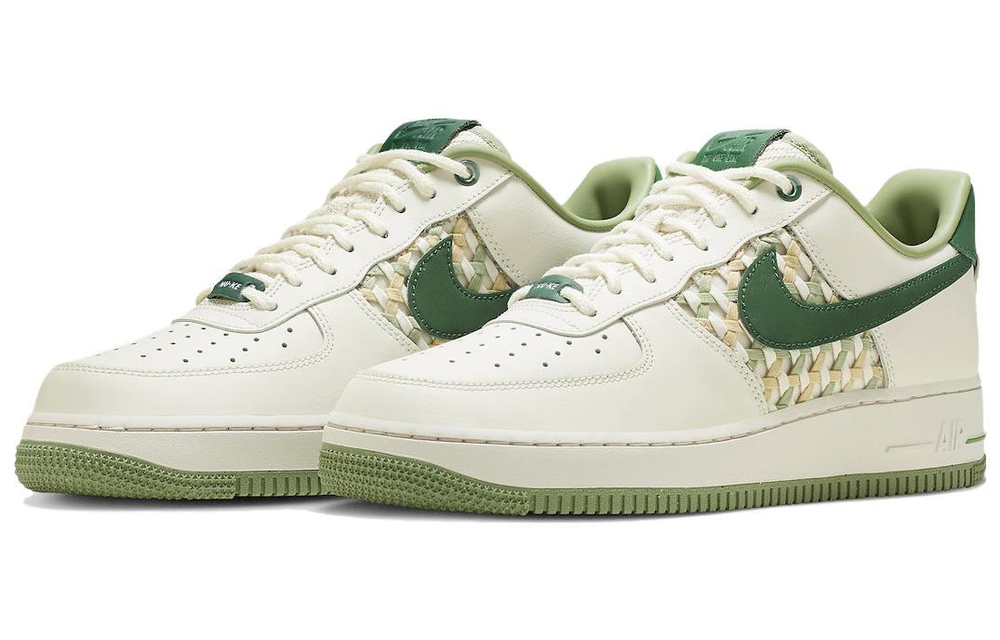Кроссовки Nike Air Force 1 Low "Light Bone And Gorge Green"