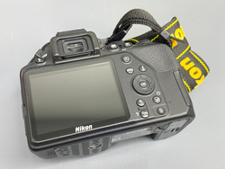 Nikon D3500 Kit AF-P DX 18-55 SD-слот не работает