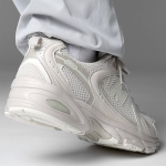 NEW BALANCE 530 Beige