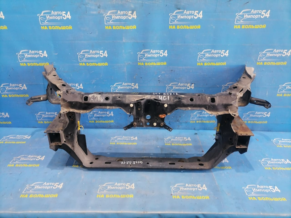 Рамка радиатора / телевизор Honda INSPIRE 2003-2007