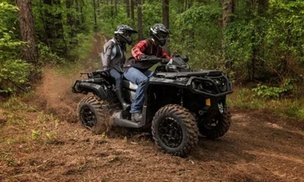 Квадроцикл BRP Can-Am MAX XT-P 850 (2024)