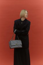 KELLY M серая