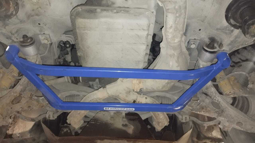 Усилитель жесткости передний нижний Subaru Legacy 3 (Lancaster) (BH)