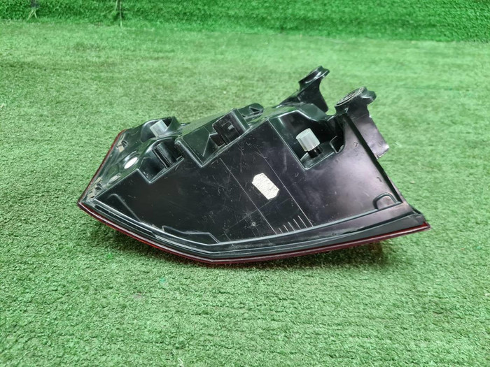 Фонарь правый внешний Audi A6 C7 (2014-2018)