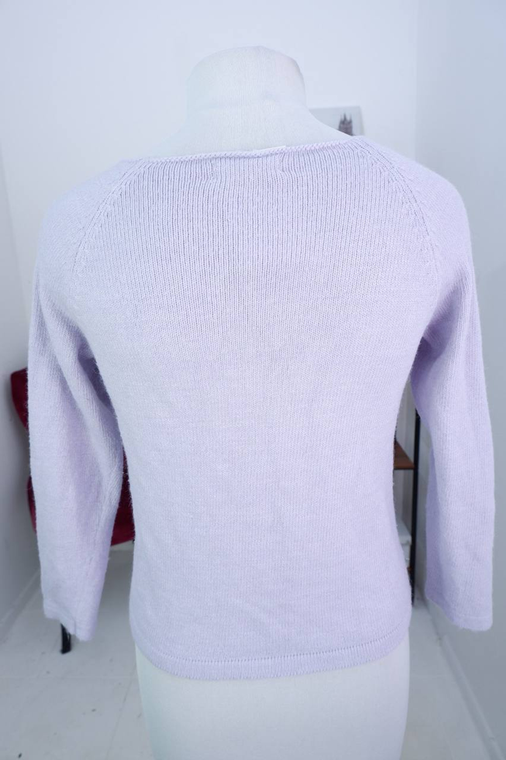 Джемпер Tricote нежного лавандового оттенка, визуально на 44 размер