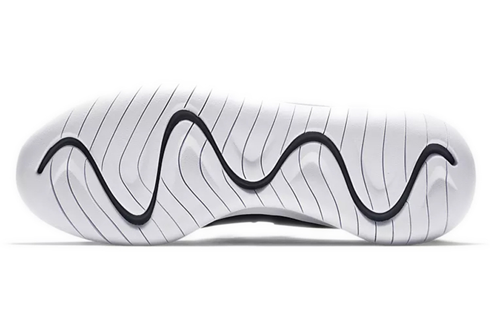Кроссовки Nike Tessen
